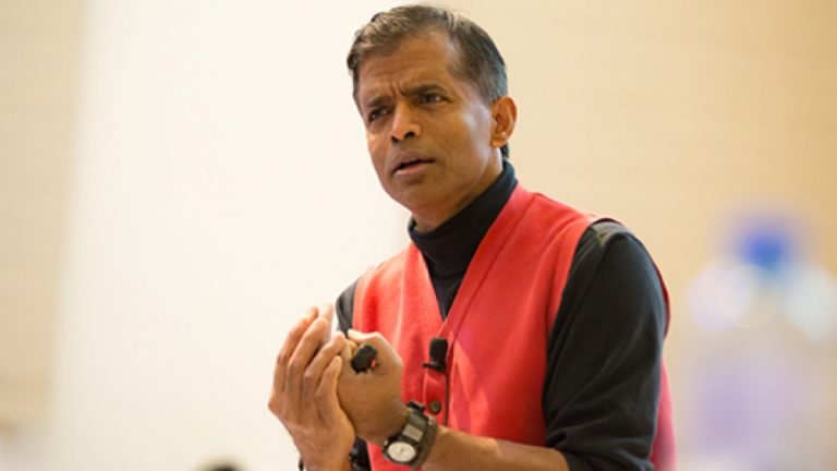 full_prof-aswath-damodaran-medium_c14d0d383b-sixteen_nine.jpg
